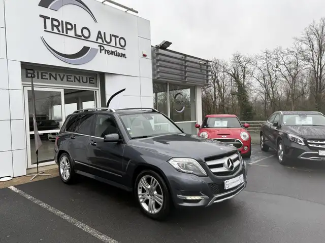 Mercedes-Benz GLK 220 GLK 220 CDI BlueEfficiency - BVA 7G-Tronic Plus - Sport 4-Matic GPS + RADAR AR