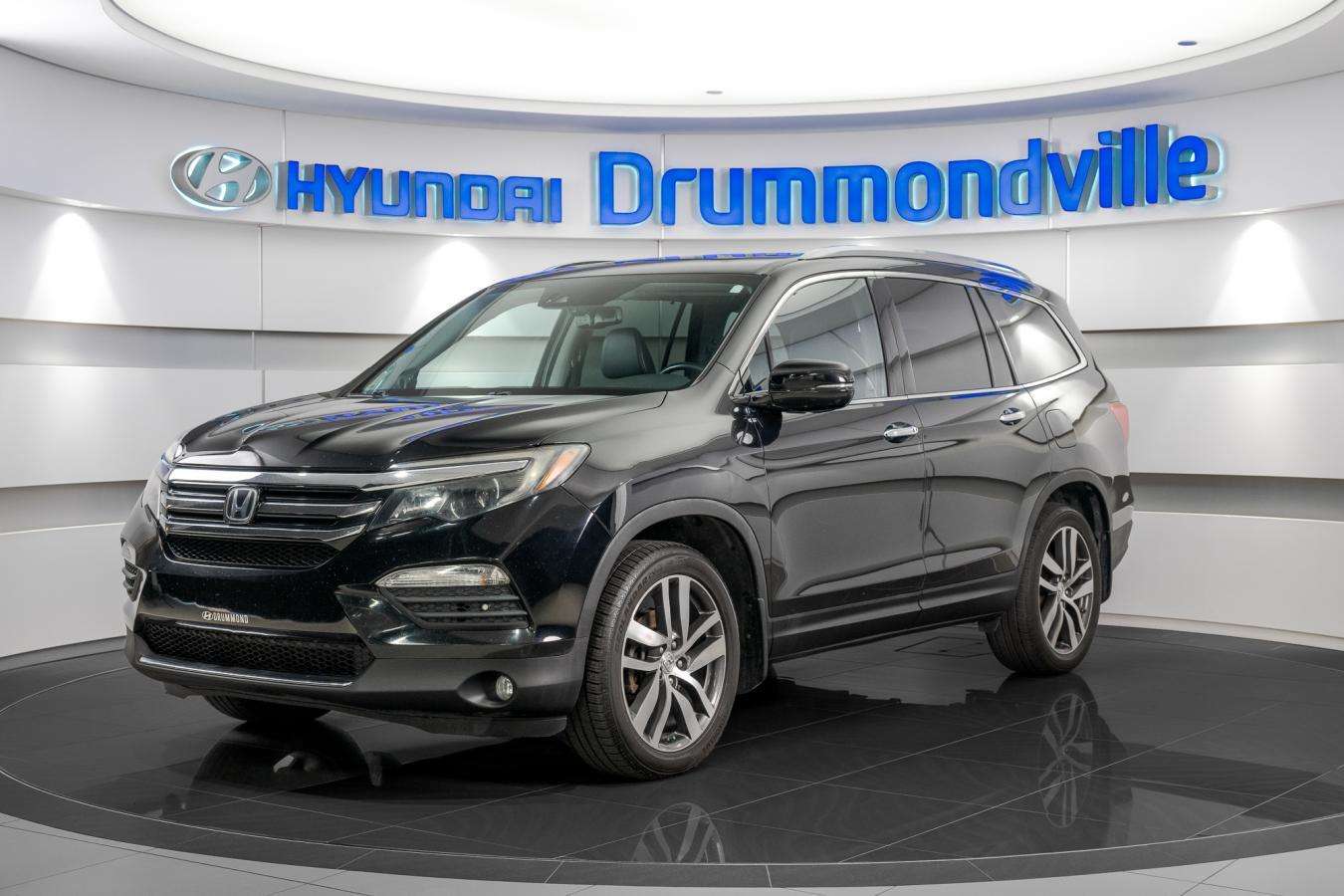2016 Honda Pilot TOURING AWD + MEILLEUR DEAL AU QUEBEC + SUPERBE CO