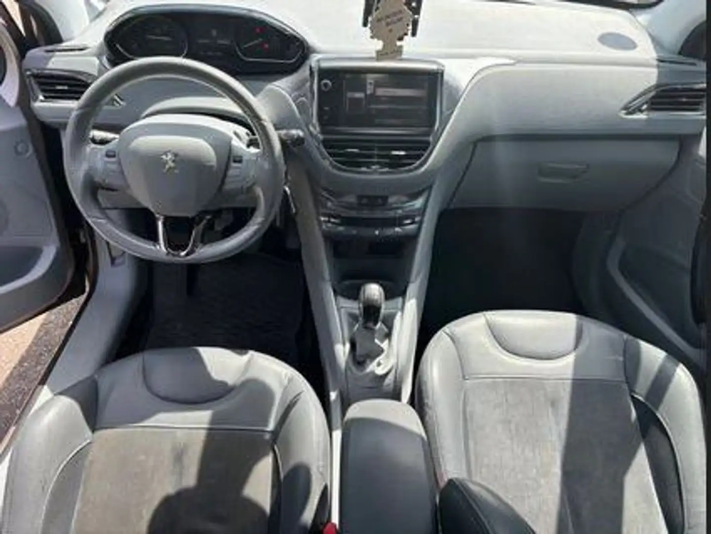 Peugeot 208 208 120 VTI Allure Lilla - 2