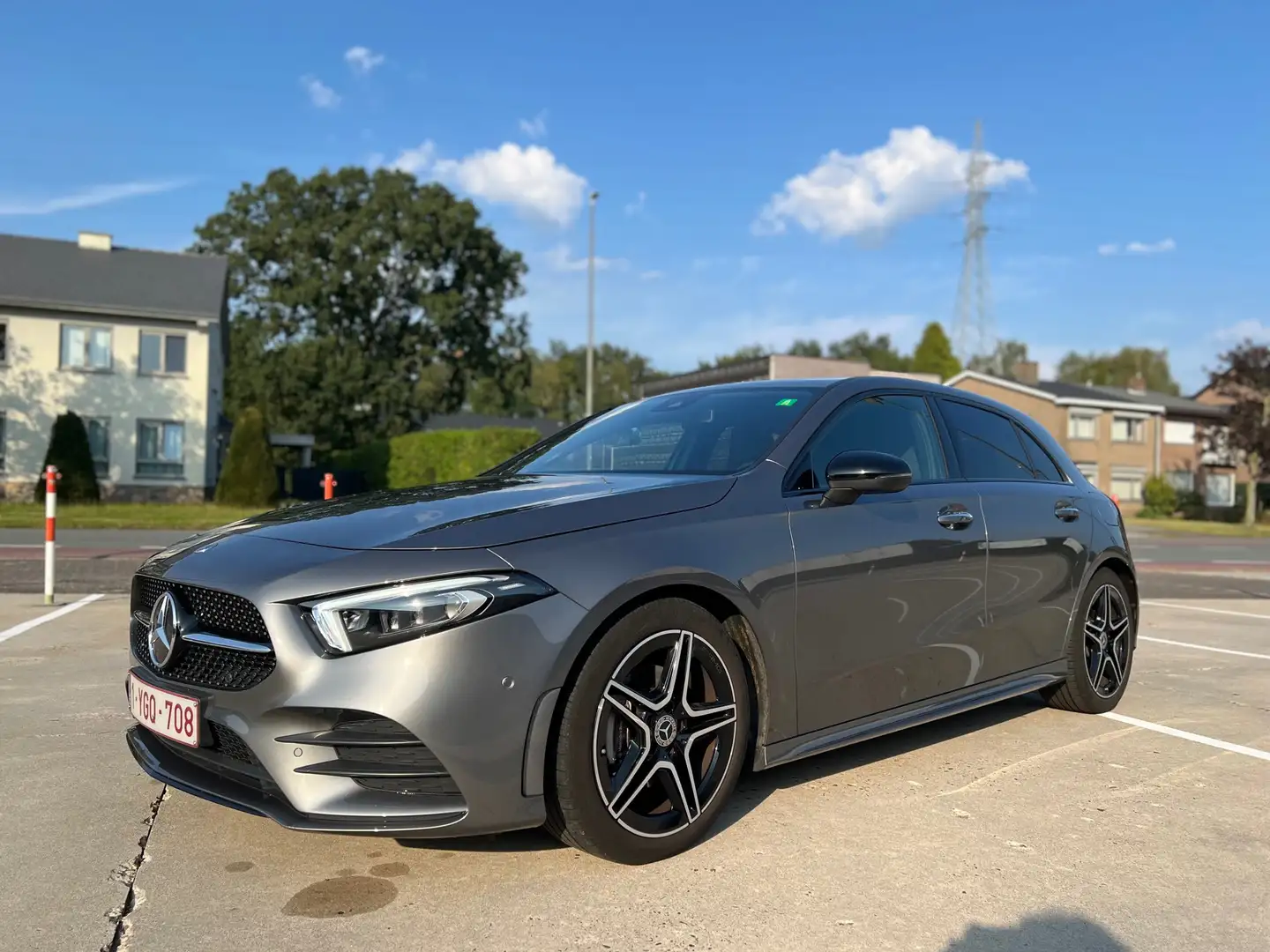 Mercedes-Benz A 200 7G-DCT AMG Line - 2