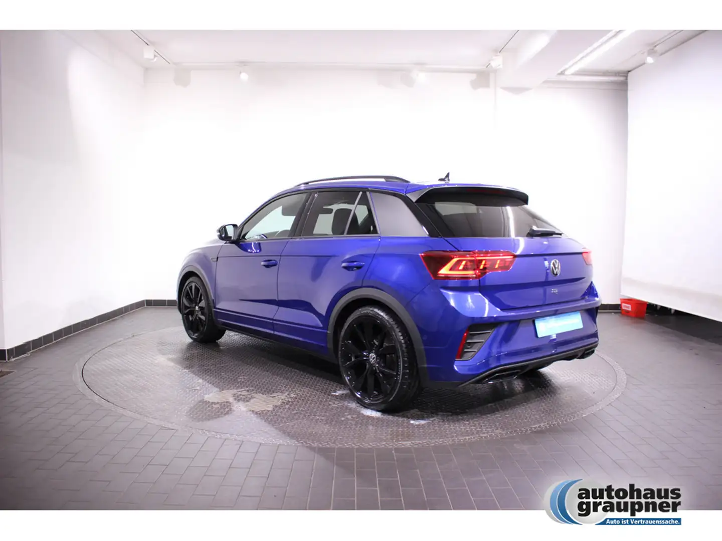 Volkswagen T-Roc 1.0 l TSI R-Line KAMERA ACC STANDHZ LED Blauw - 2