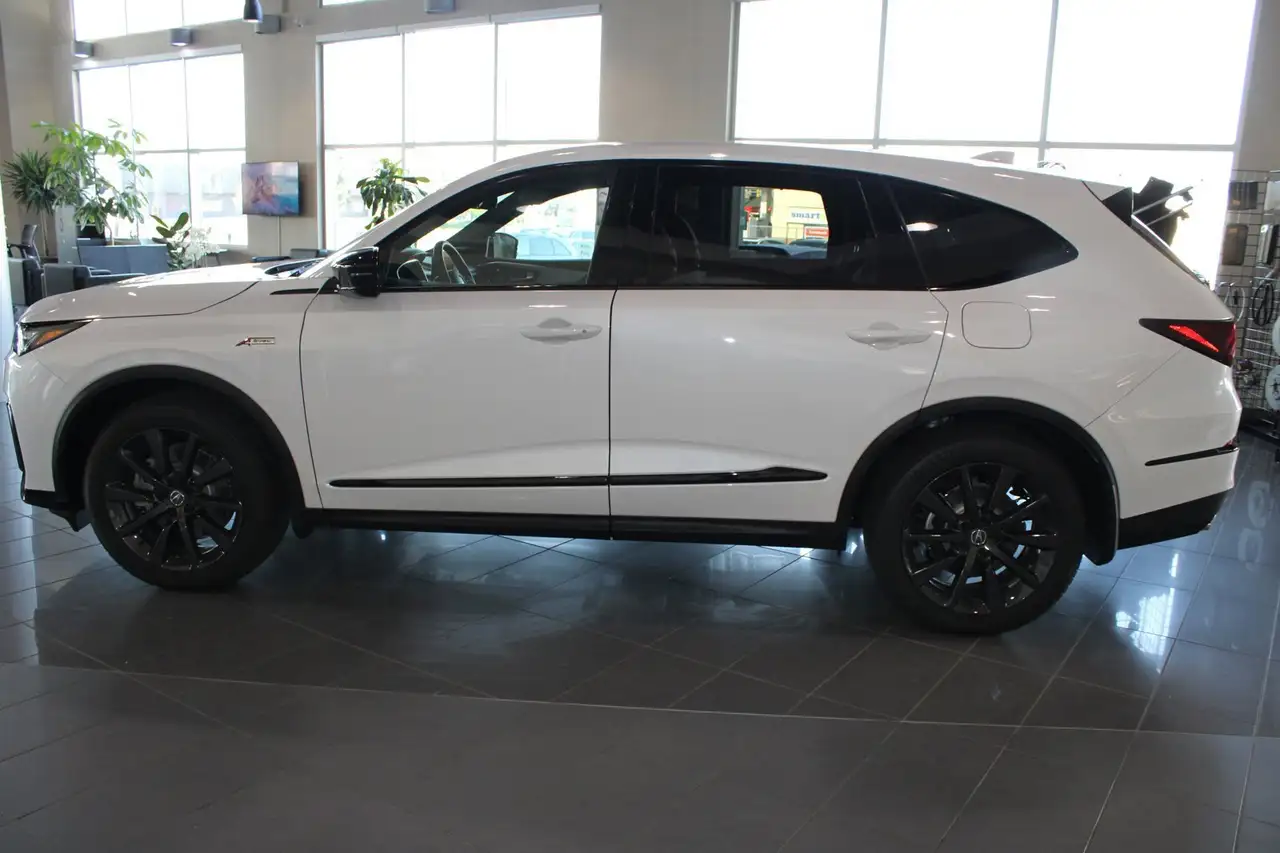 Acura MDX снимка Acura MDX