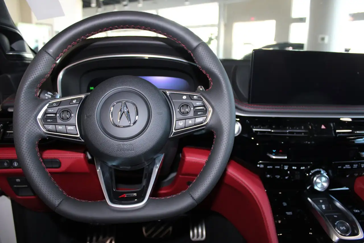 Acura MDX снимка Acura MDX