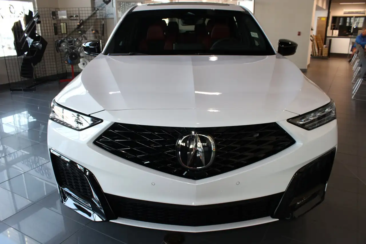 Acura MDX снимка Acura MDX