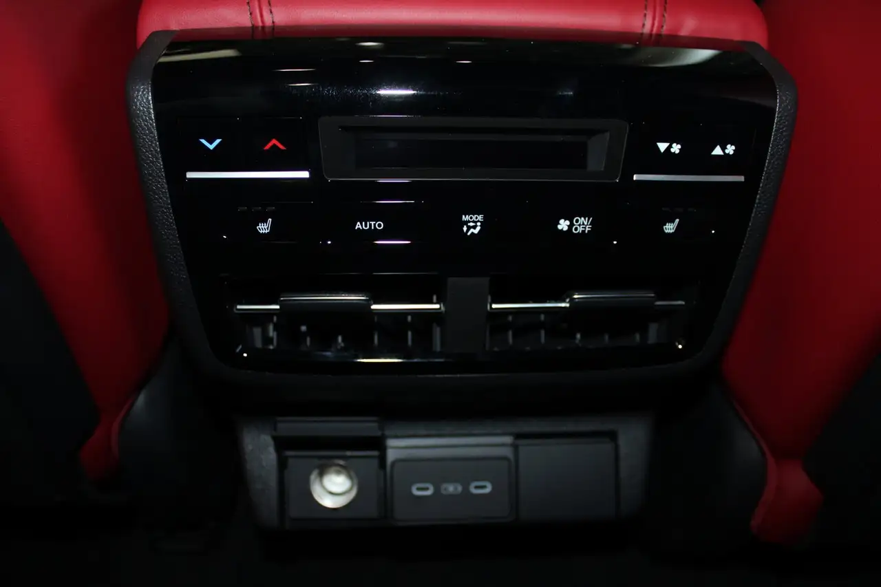 Acura MDX снимка Acura MDX