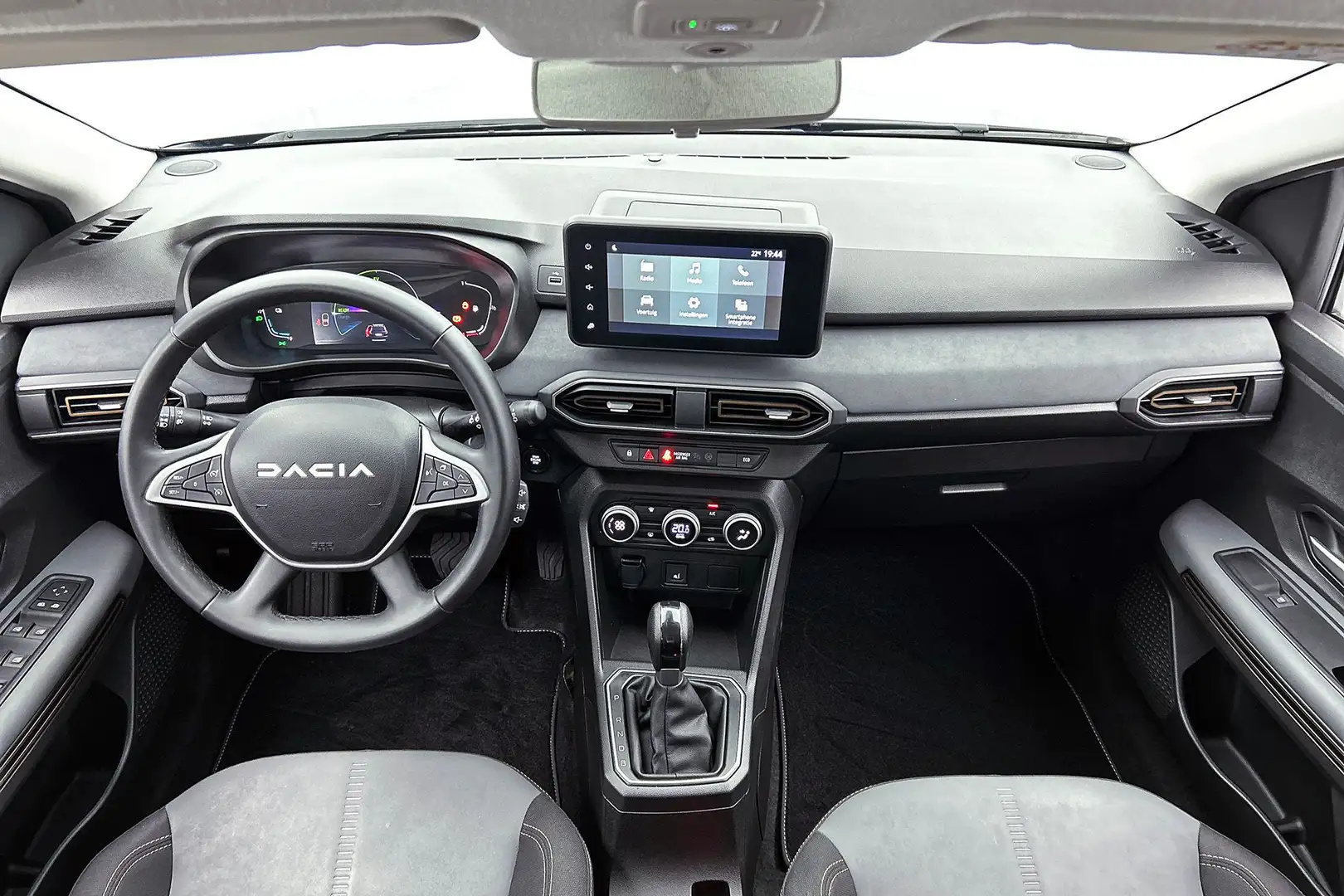 Dacia Jogger 1.6 Hybrid 140 Extreme 7p. Camera, Keyless, Carpla Grijs - 2