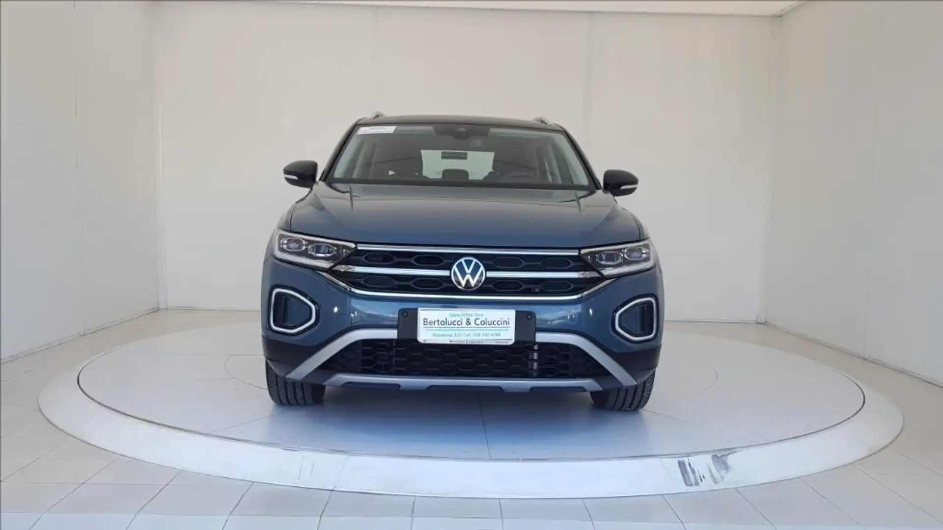 Volkswagen T-Roc 1.5 TSI ACT DSG Style BlueMotion Technology Bleu - 2