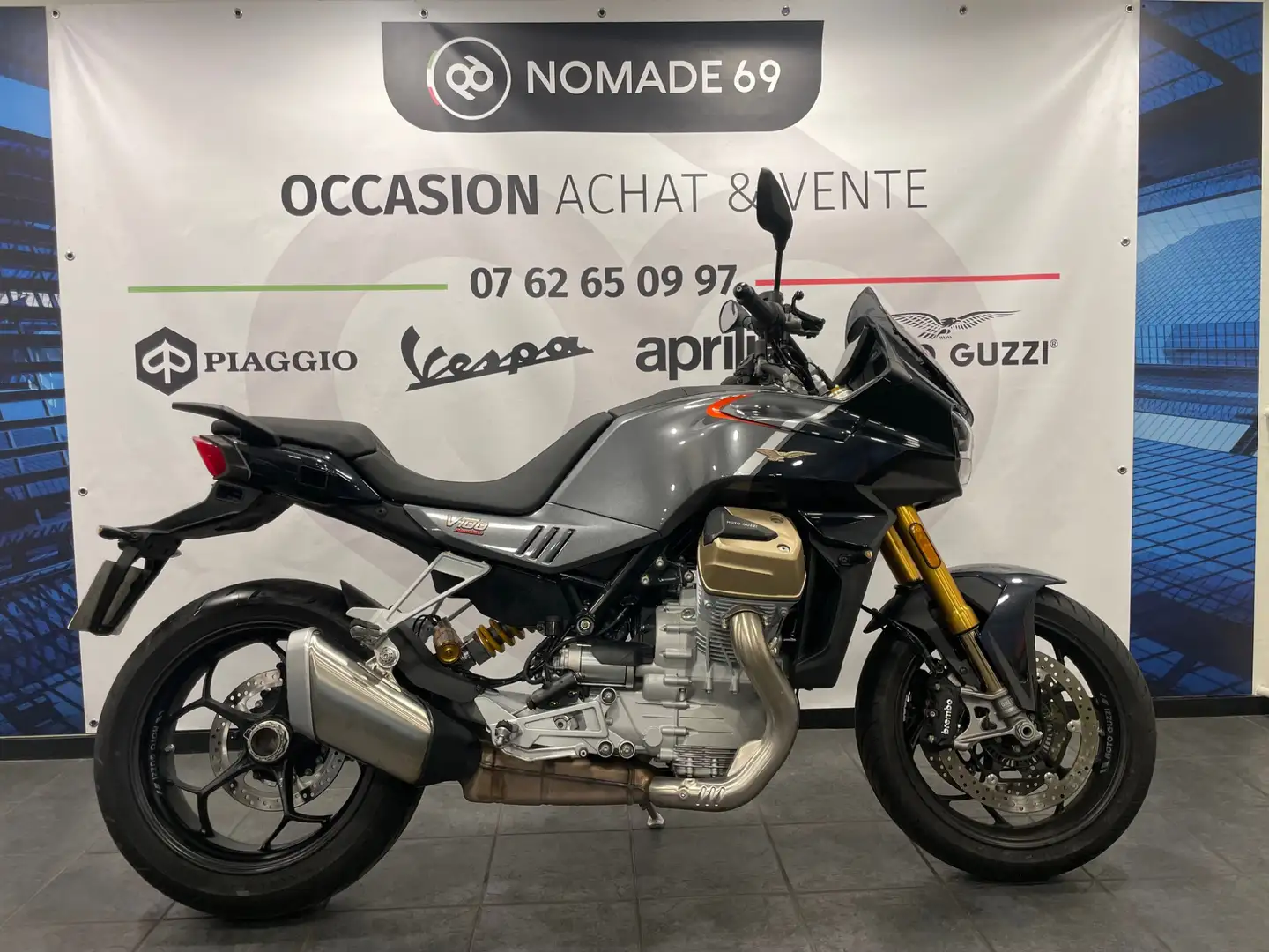 Moto Guzzi V 100 Szary - 1