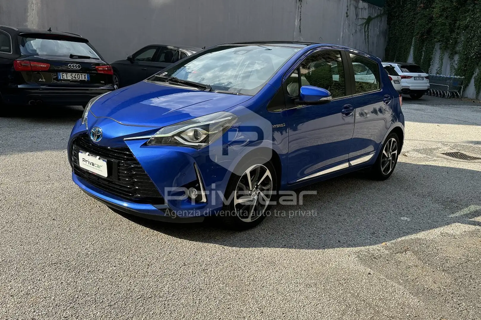 Toyota Yaris Yaris 1.5 Hybrid 5 porte Trend Blu/Azzurro - 1