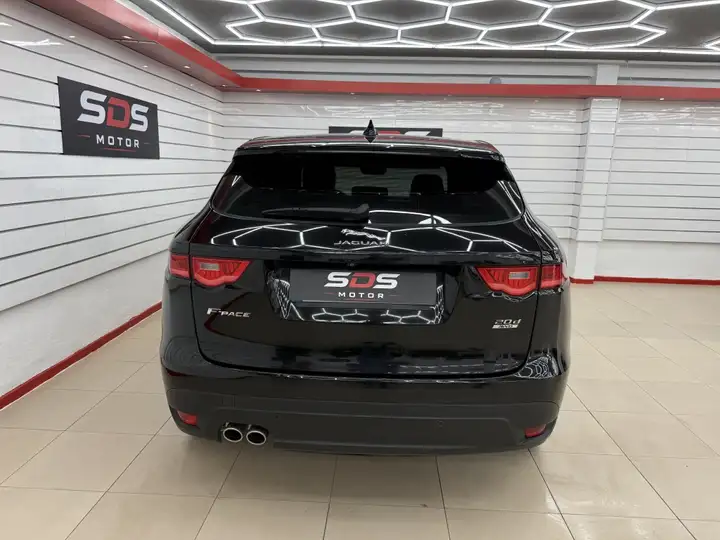 Jaguar F-Pace 2020, foto 5