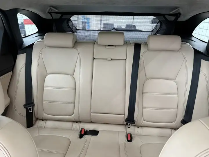 Jaguar F-Pace 2020, foto 14