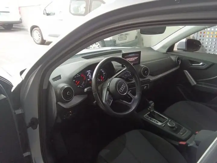 Audi Q2 1.6 Advanced 30 TDI 2020, foto 7