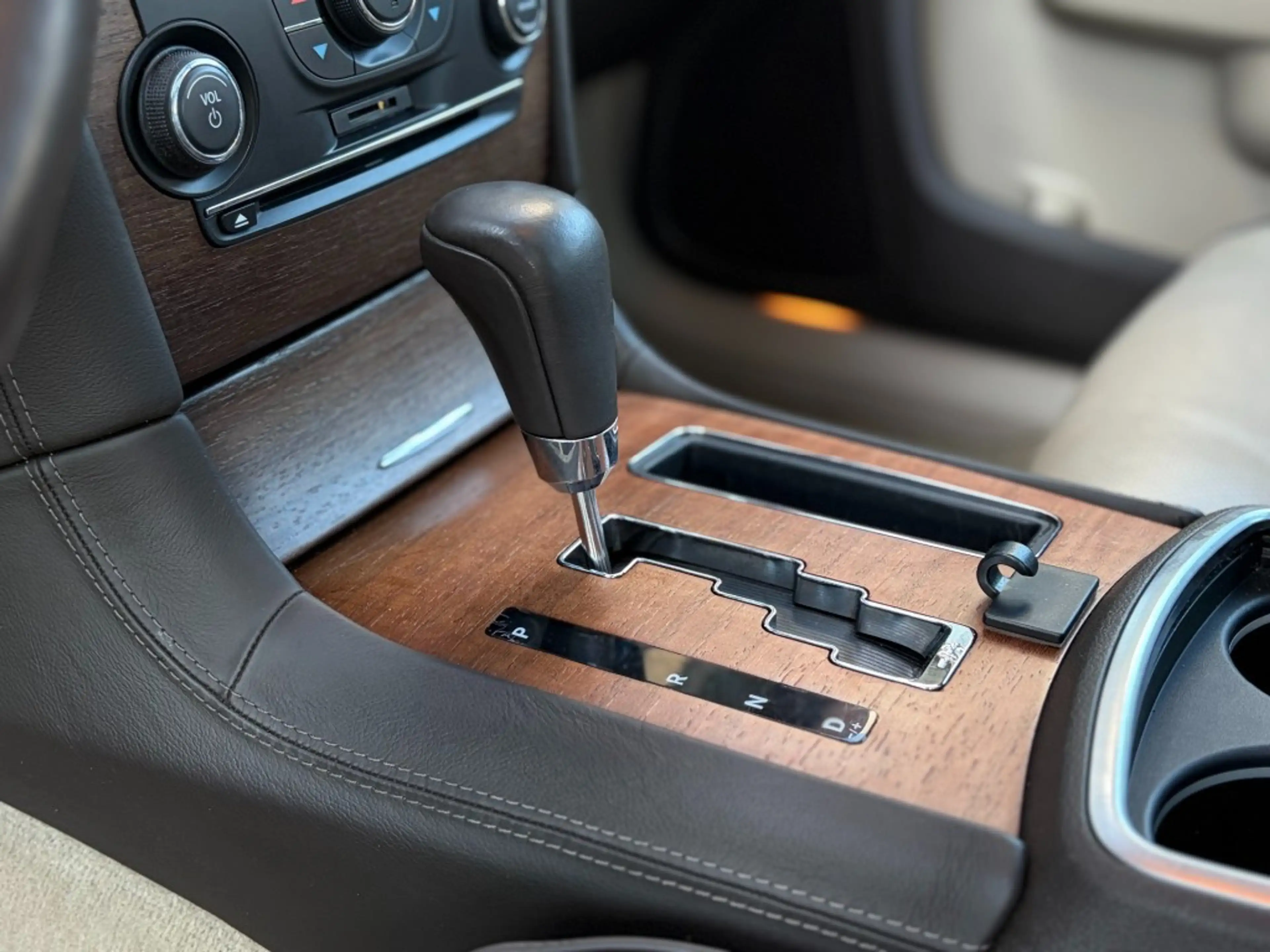 Lancia Thema 3.0 MULTIJET PLAT. - PANO - AFN. TREKH. — photo 10