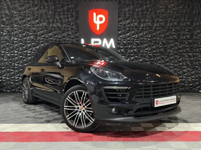 2016 Porsche Macan in Black for sale