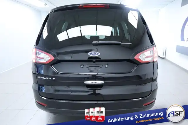 Ford Galaxy view 8