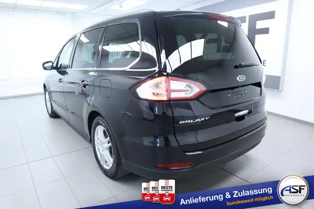 Ford Galaxy view 9