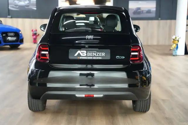 Fiat 500 view 10