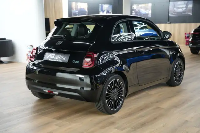 Fiat 500 view 9