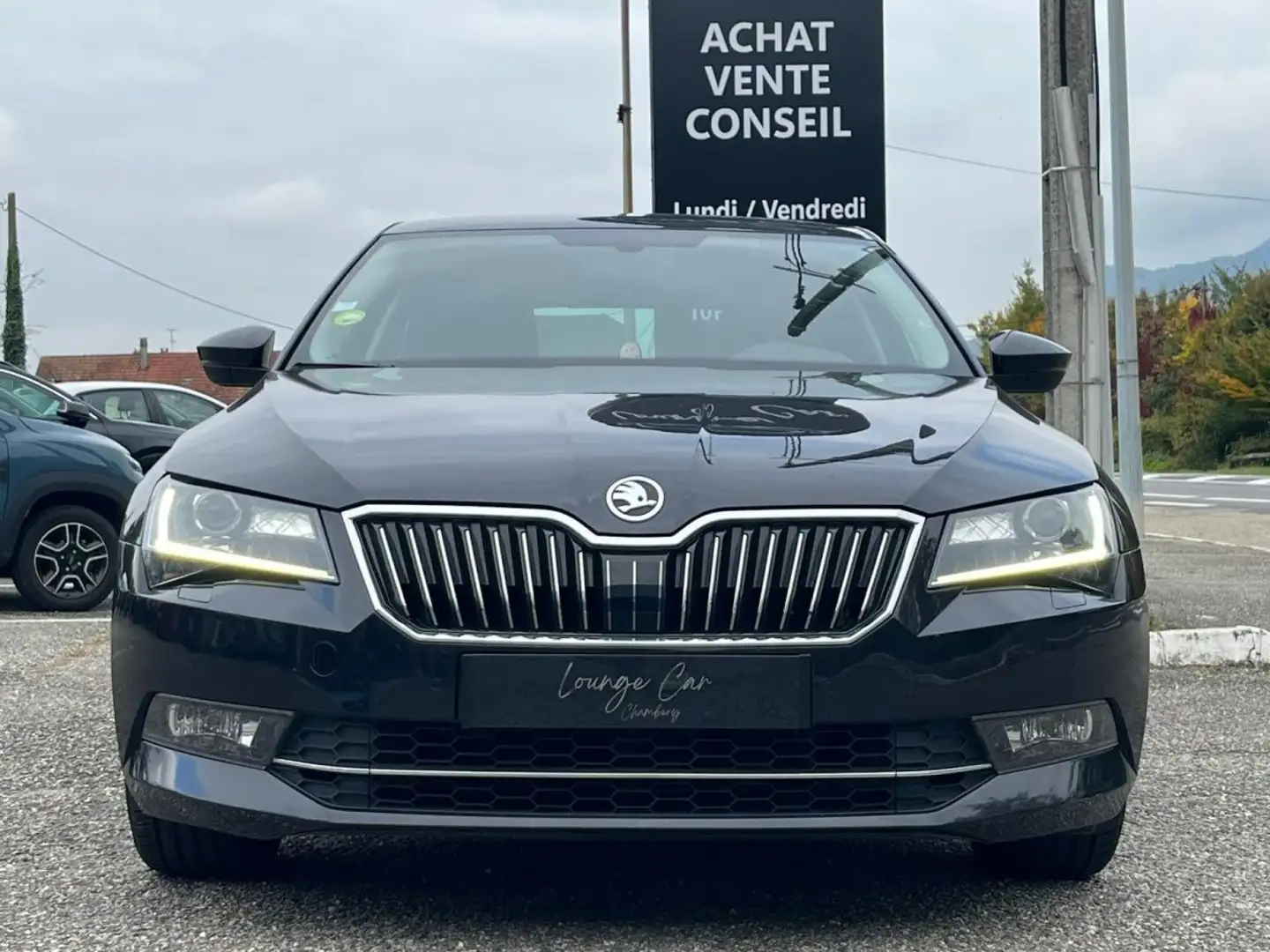 Skoda Superb 1.6 TDI 120 DSG7 Business Schwarz - 2