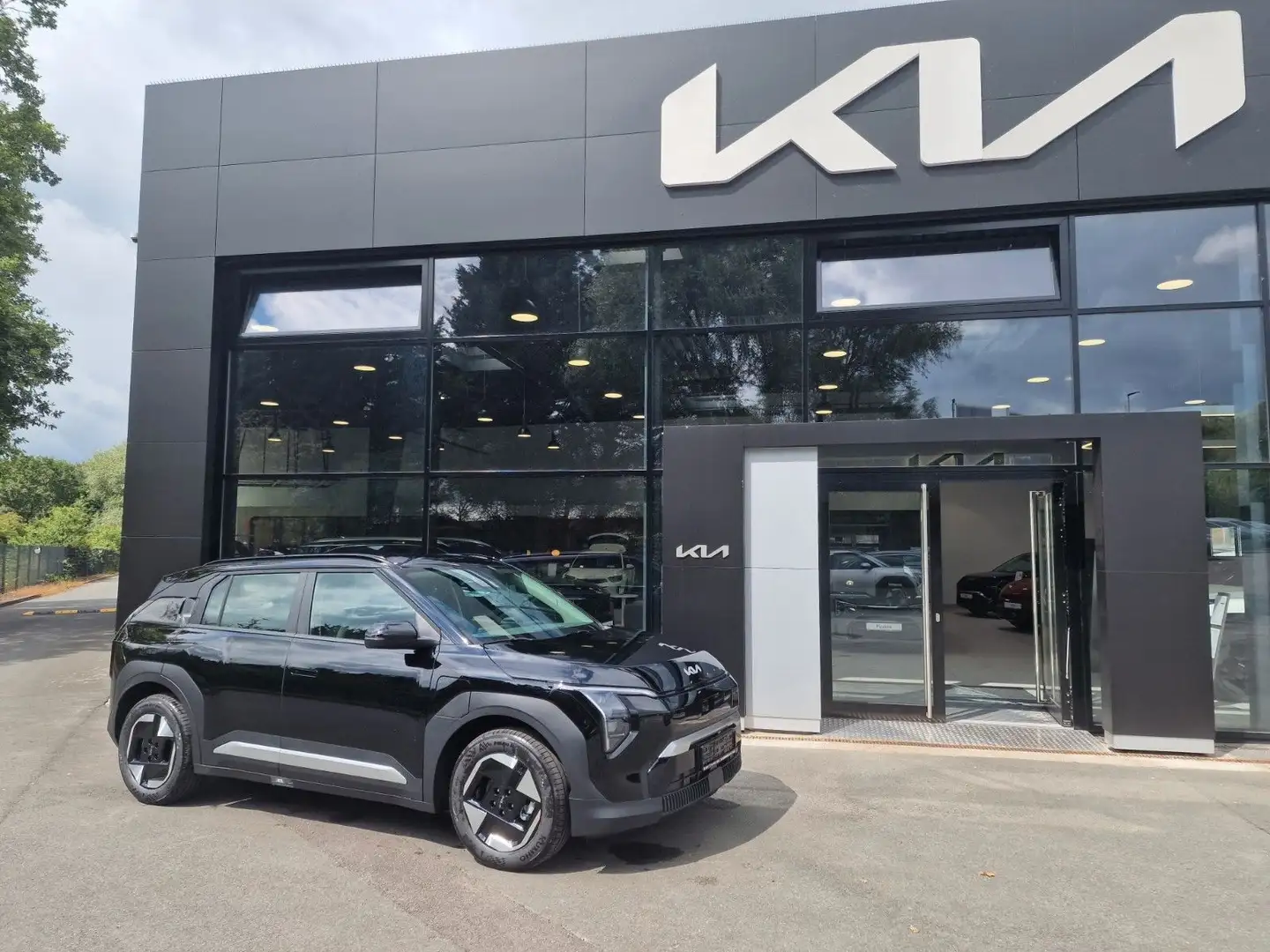 Kia EV3 150 kW Air*Navi*LED*WP*Sitzheizung Noir - 1