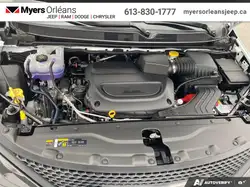 Chrysler Grand Caravan 2027 — фото 13