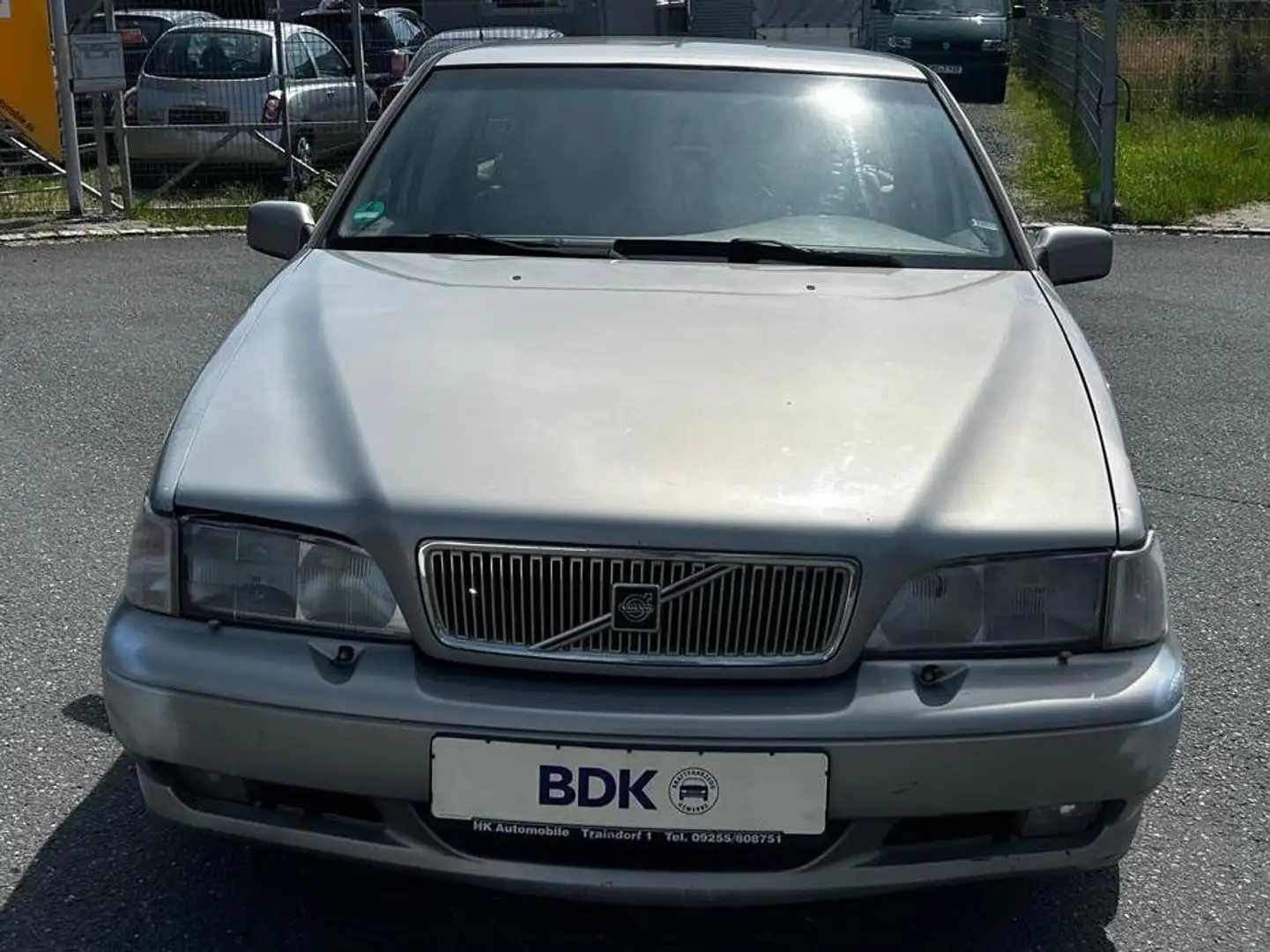 Volvo V70 2.5,170 PS,Automatik,AHK,8 fach,Klima,... Argent - 2