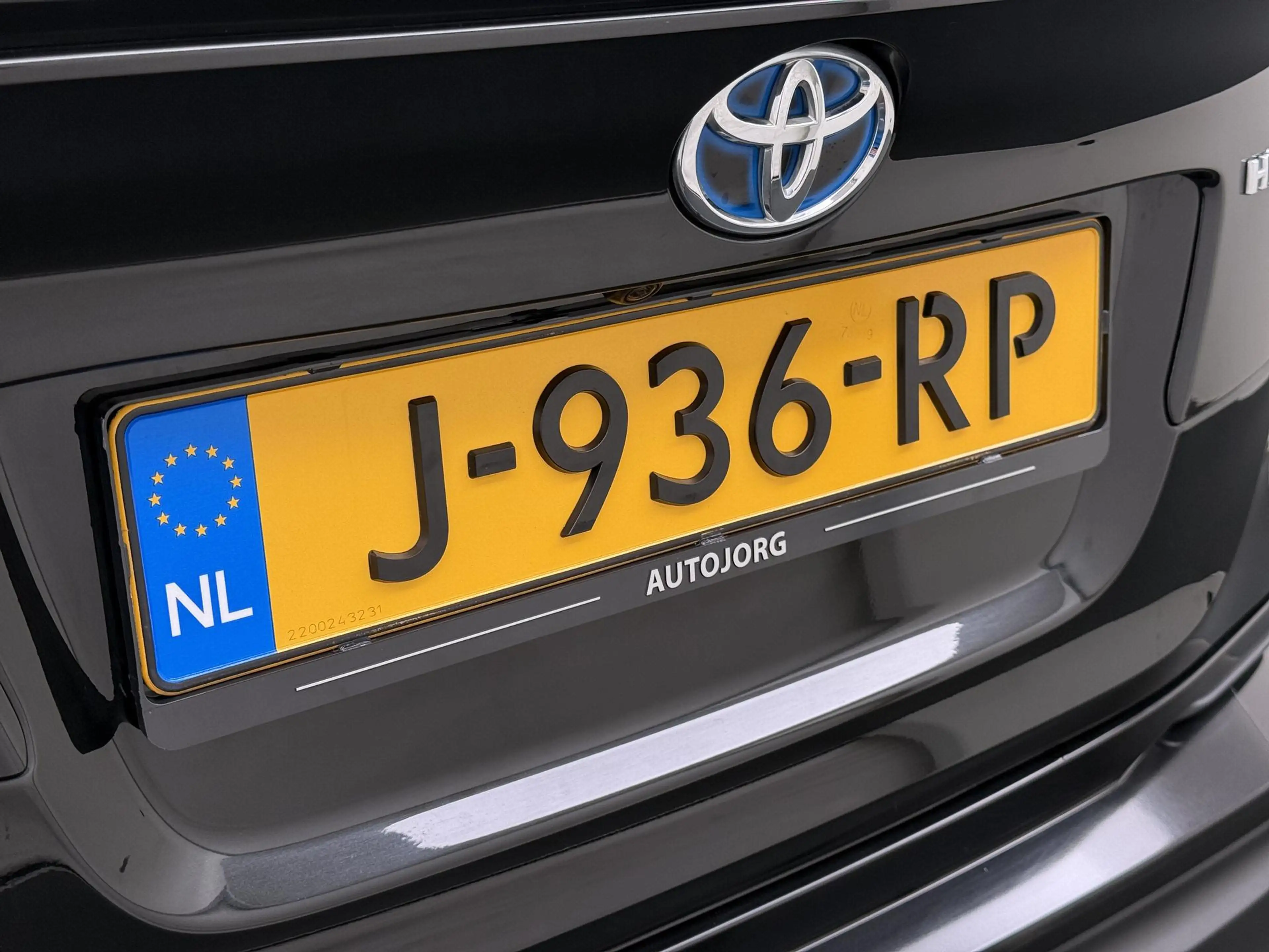 Toyota C-HR 2.0 Hybrid Business Plus Trekhaak | Stoelverwarmin — photo 6