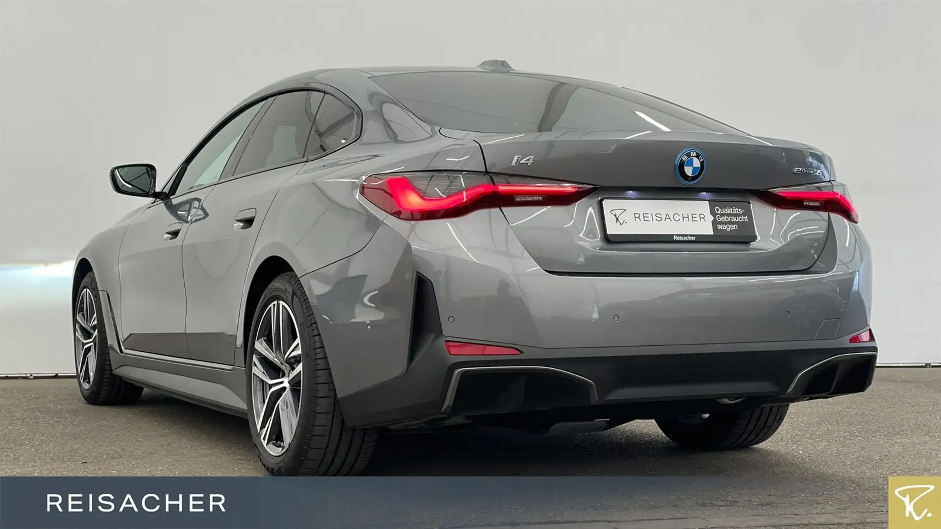 BMW i4 A eDrive35 Gran Coupé AHK RFK PDC HiFi 18"LM Grau - 2