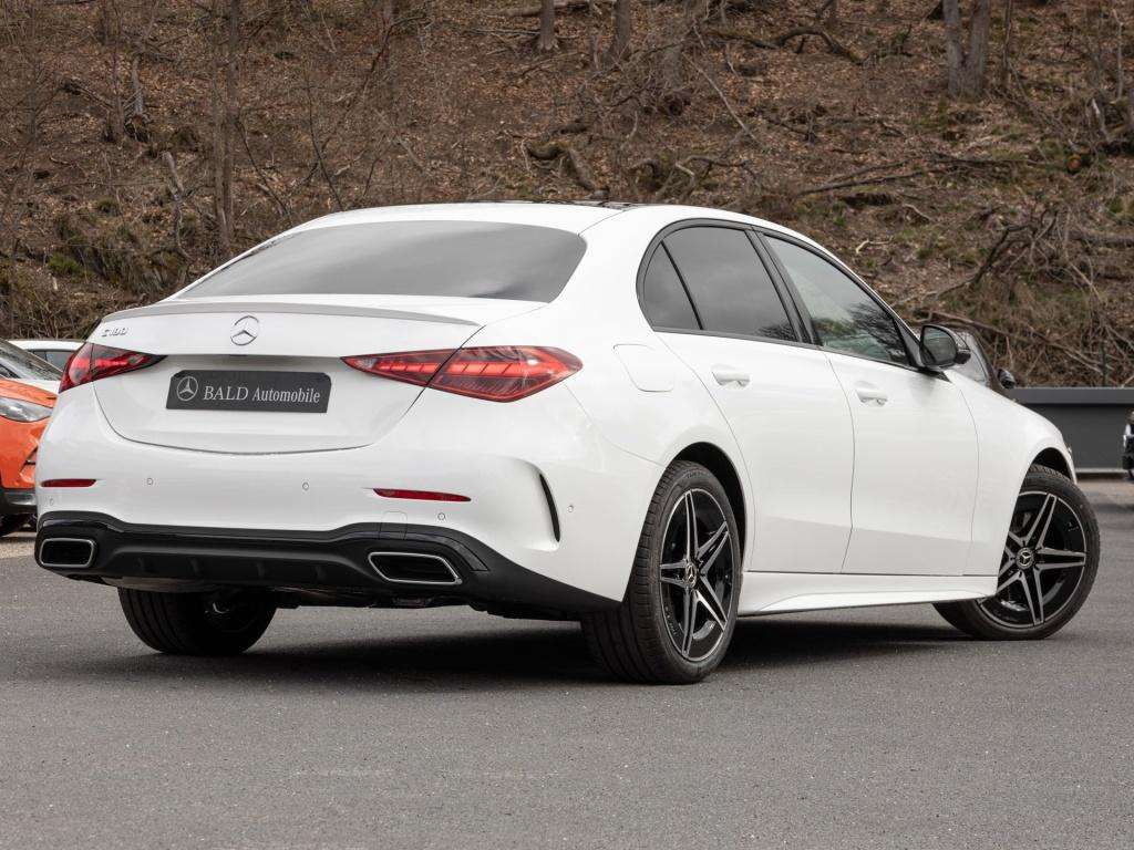 Mercedes-Benz C 180