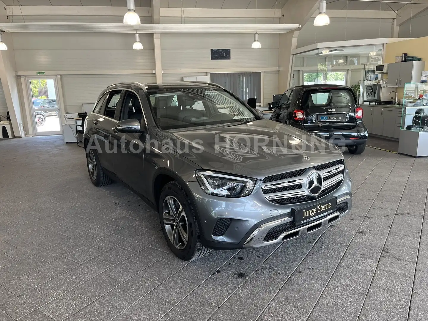 Mercedes-Benz GLC 400 GLC 400 d 4M Airm/Massage/Distr/Keyless/Leder+++ Grau - 2