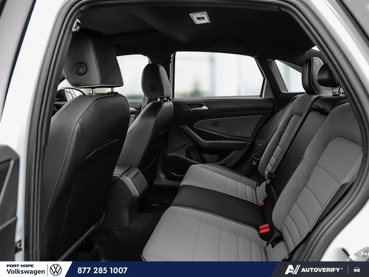Volkswagen Jetta снимка Volkswagen Jetta