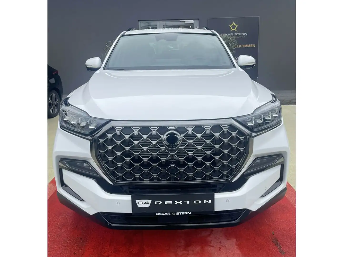 KGM Rexton KGM Black Edition 2,2 Diesel Aut. 4x4 Weiß - 2