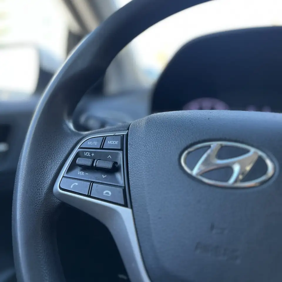 Hyundai ACCENT снимка Hyundai ACCENT