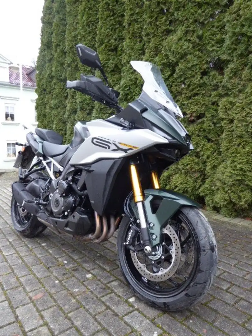 Suzuki GSX-S 1000GX Grün - 2