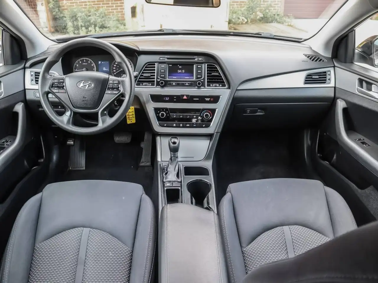Hyundai SONATA снимка Hyundai SONATA