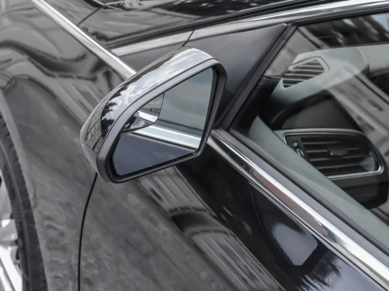 Hyundai SONATA снимка Hyundai SONATA
