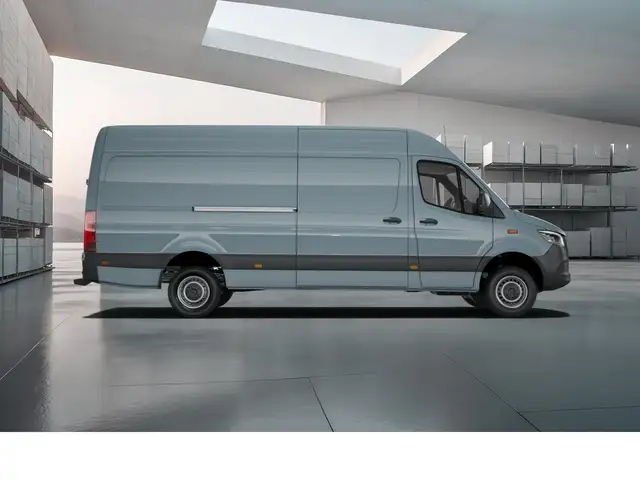 Mercedes-Benz Sprinter view 6