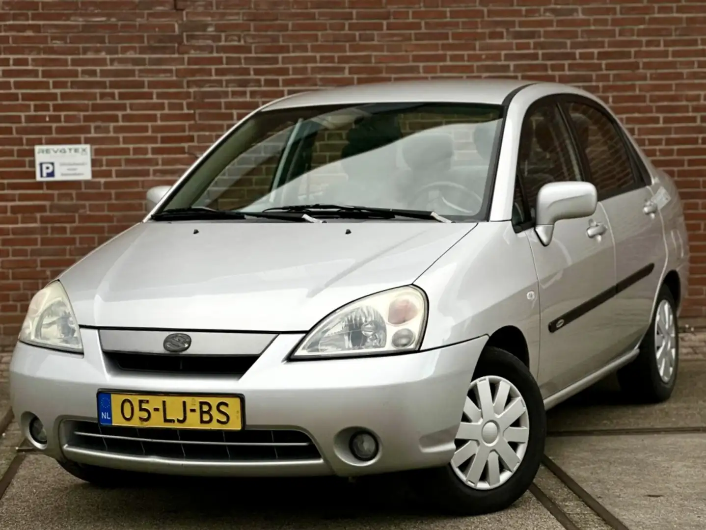Suzuki Liana 1.6 GLX |Airco |Nieuwe APK |Stuurbkr |NAP Сірий - 1