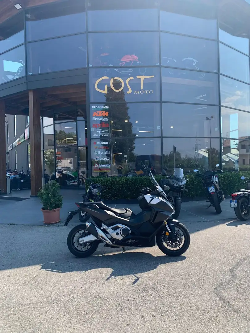 Honda Forza 750 FORZA 750 - 1