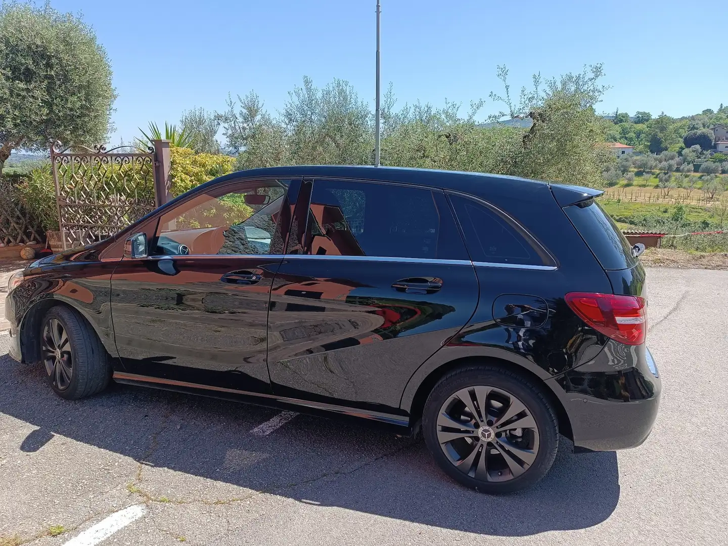 Mercedes-Benz 180 sport - 2