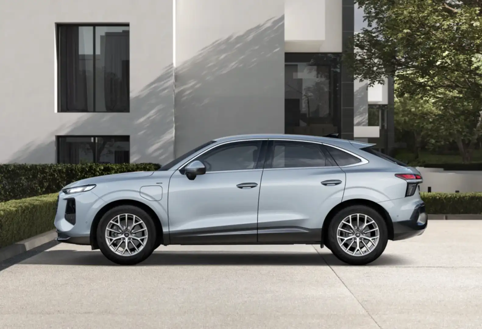 Audi Q3 Sportback e-hybrid Business S tronic 200kW Gris - 2