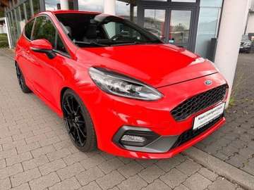ST 200PS B&O Sound Recaro Vollausstattung