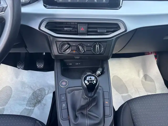 Seat Ibiza view 11