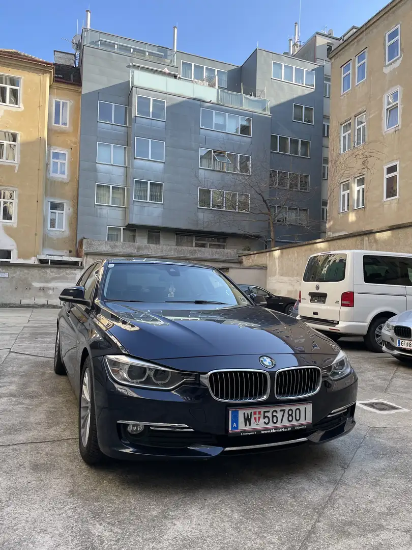 BMW 320 BMW 3er-Reihe Luxury Line 320d Limousine - 2