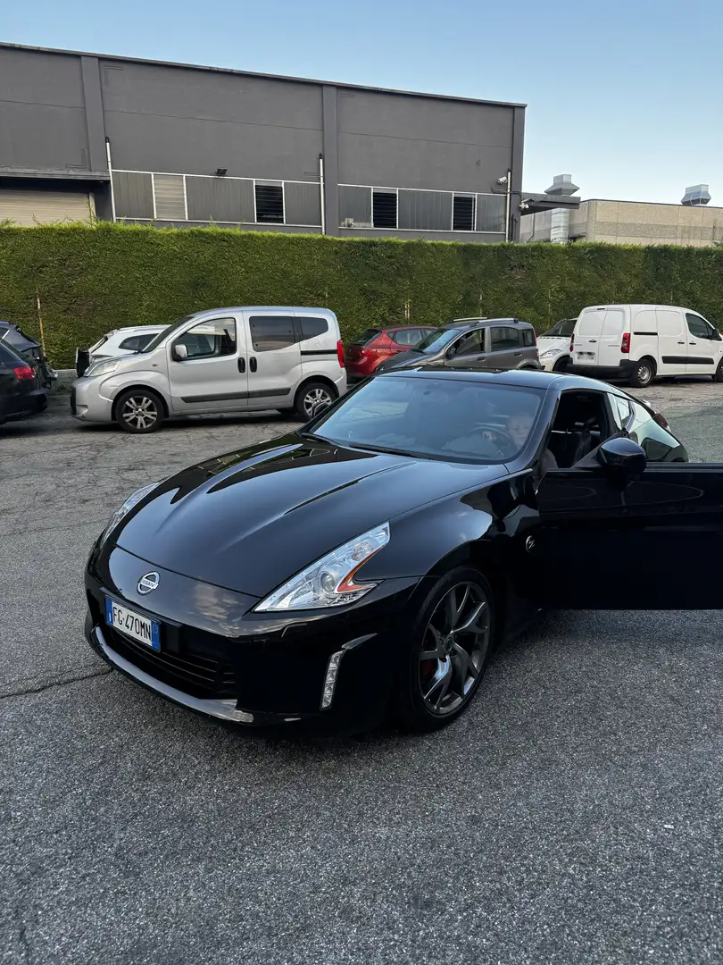 Nissan 370Z Coupe 3.7 V6 Lev2 my15 - 2