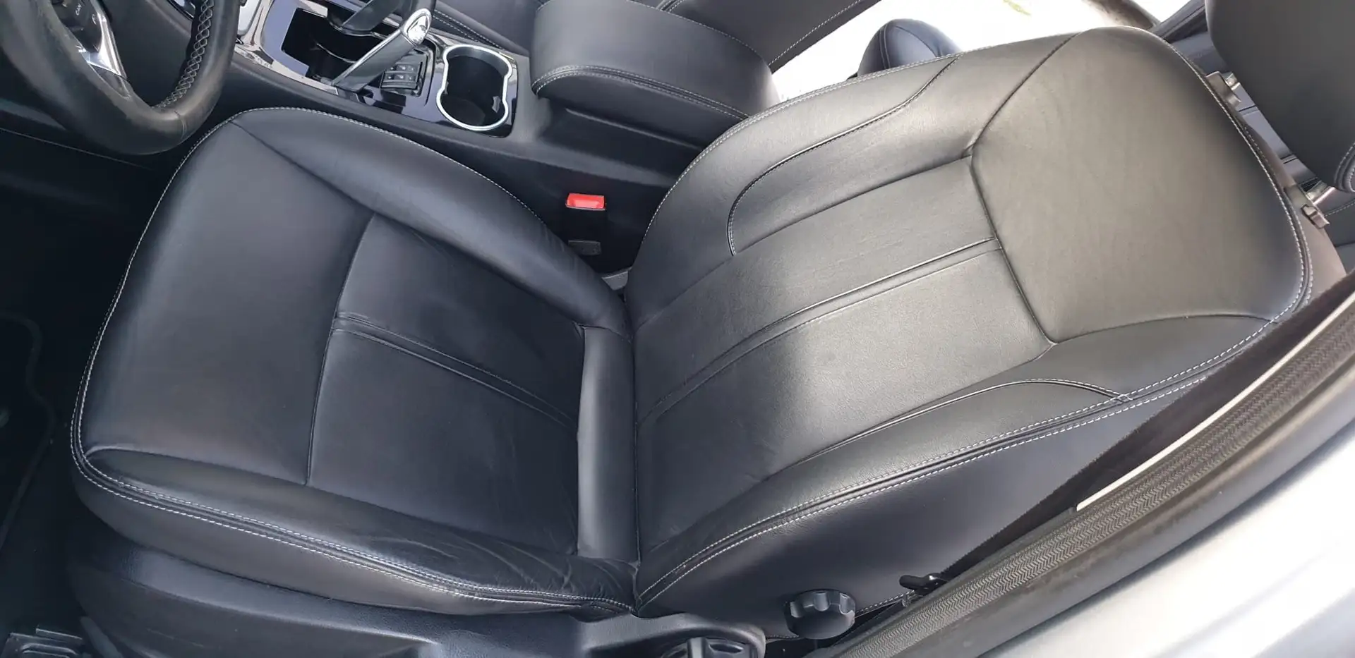 Ford S-Max S-Max 2.2 TDCi Titanium S DPF Argent - 2
