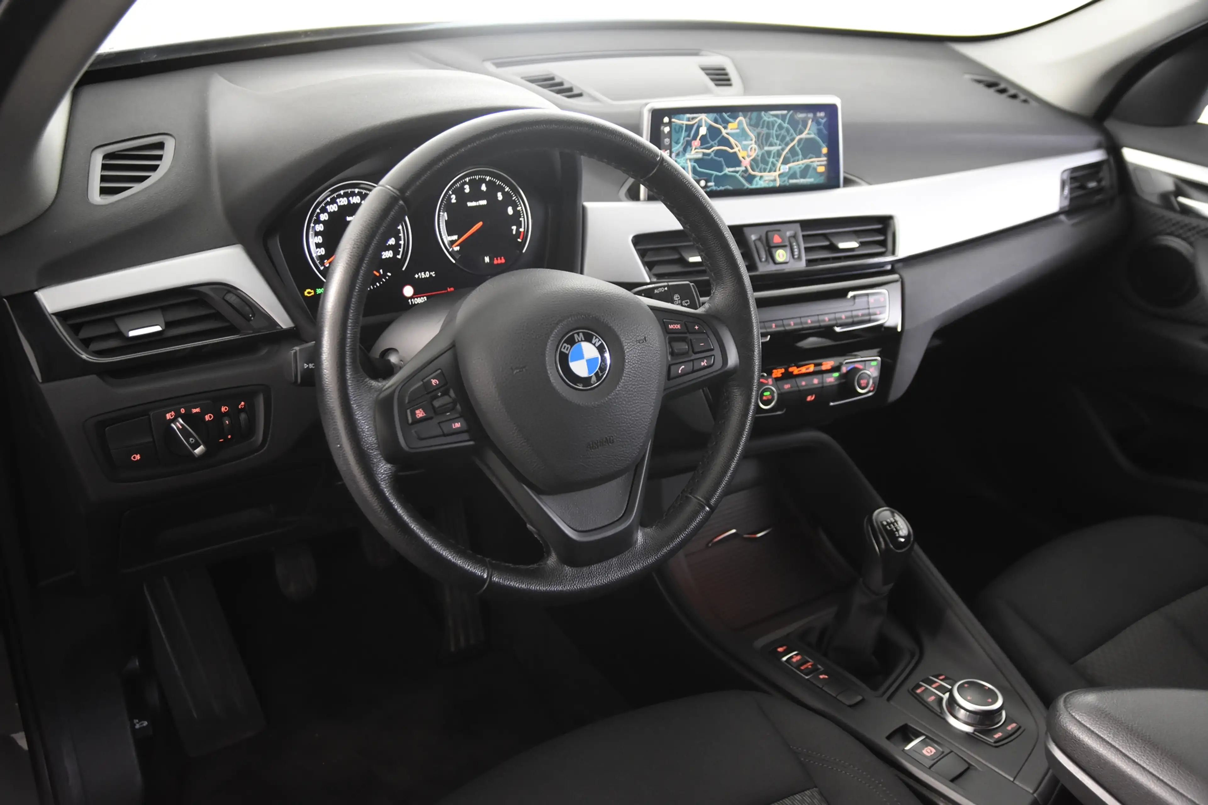 BMW X1 sDrive18i *1ste Eigenaar*Navigatie*Camera*Trekhaak — photo 9