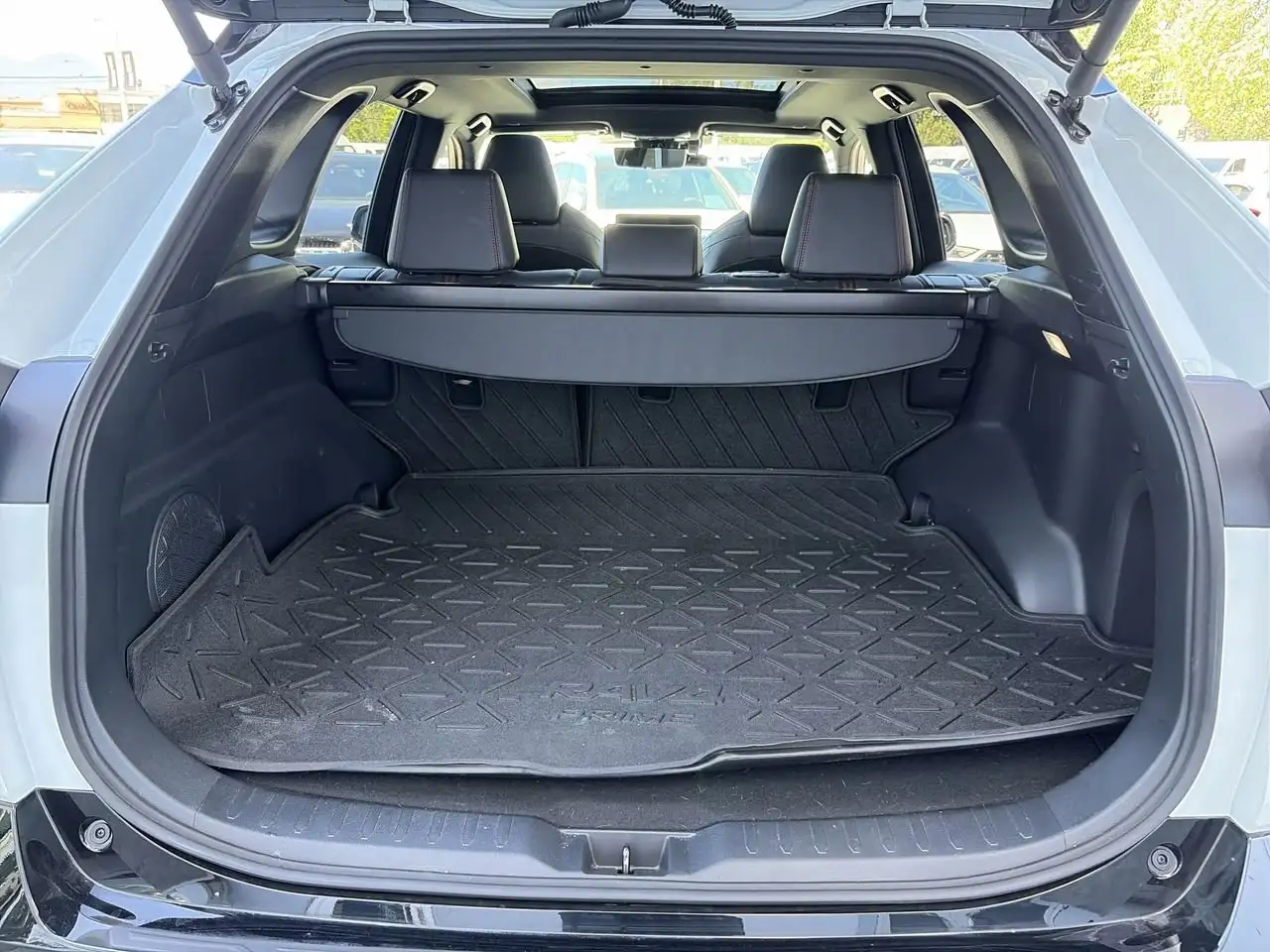 Toyota RAV 4 photo Toyota RAV 4