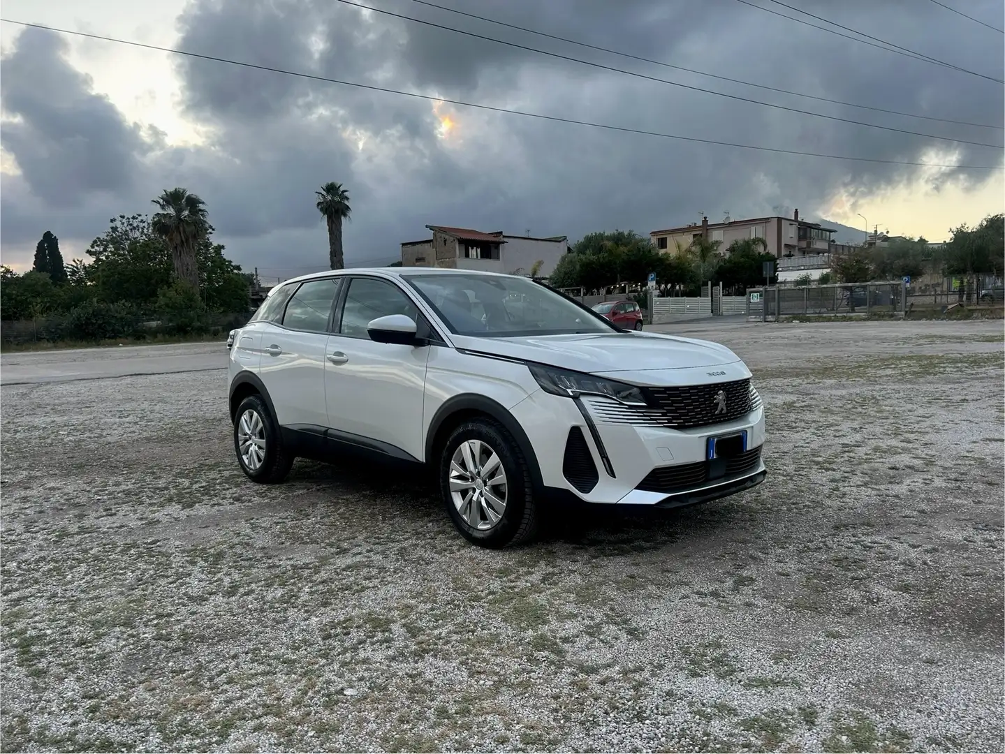 Peugeot 3008 1.5 bluehdi Active Pack s&s 130cv eat8 Blanco - 2