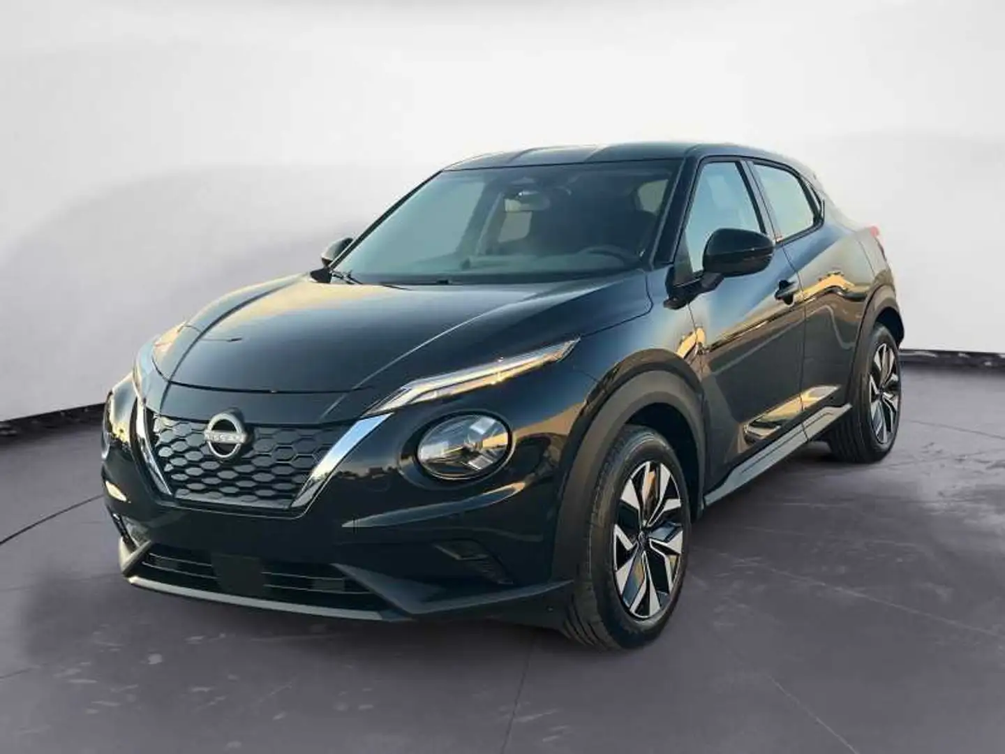 Nissan Juke ACENTA AMT Schwarz - 1